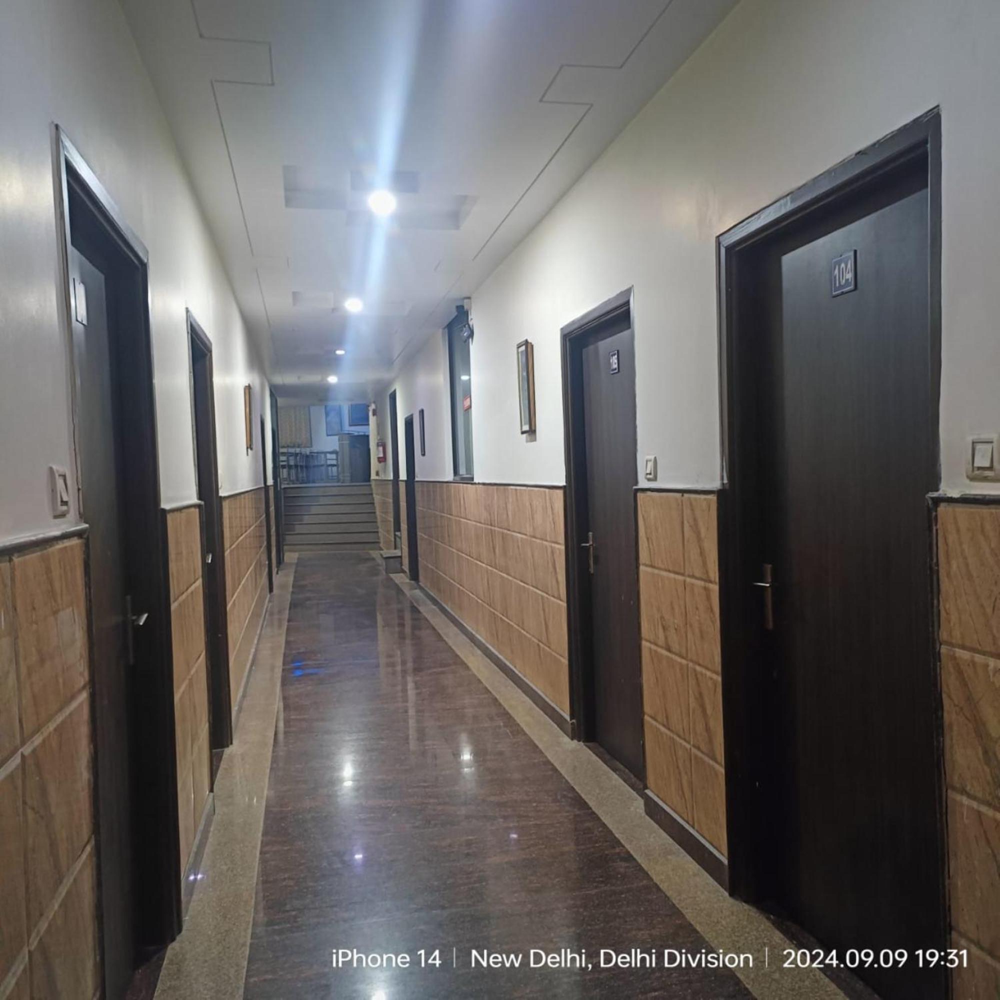 Jet Fox By Aero View Hotel, Delhi Airport New Delhi Exterior photo