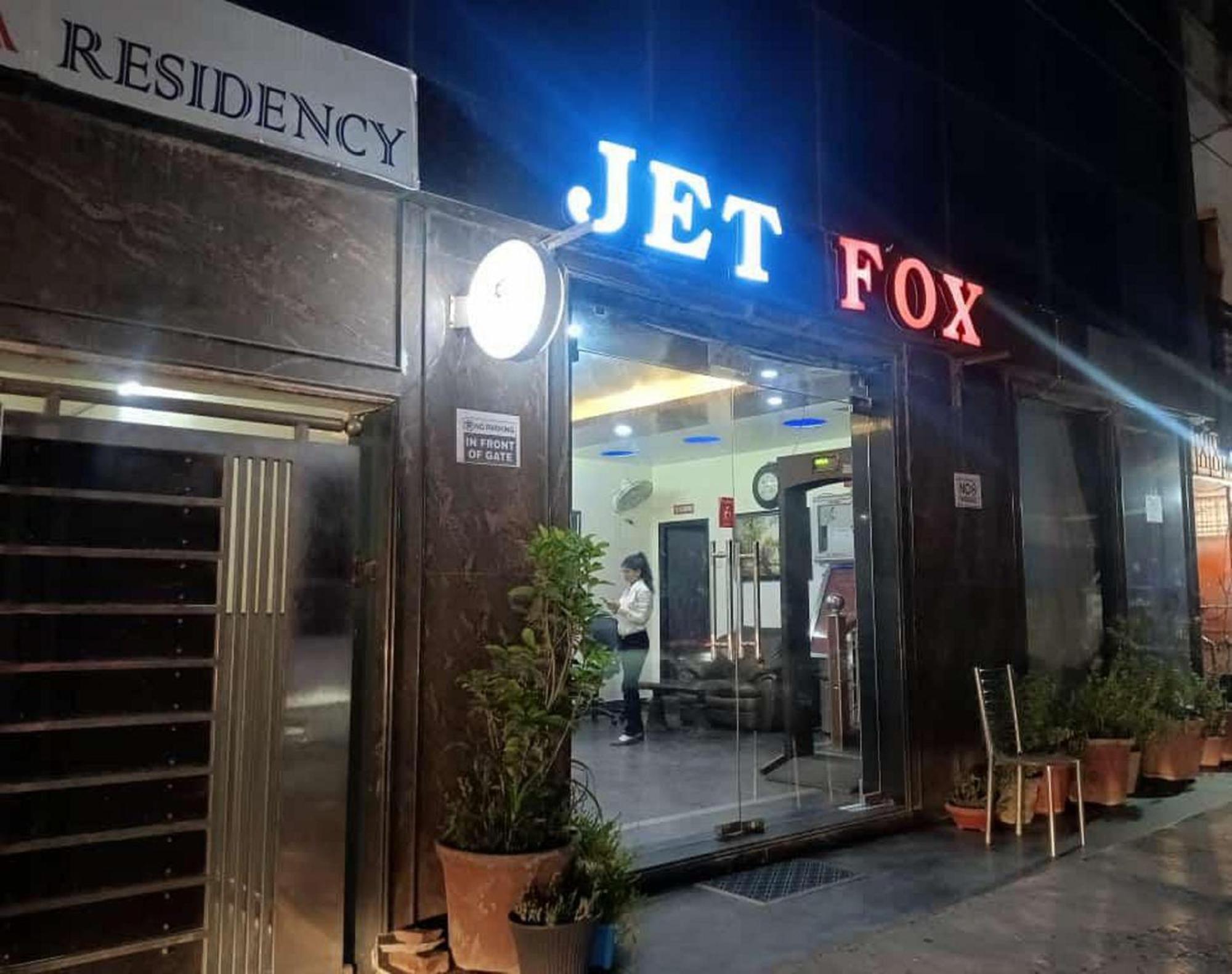 Jet Fox By Aero View Hotel, Delhi Airport New Delhi Exterior photo
