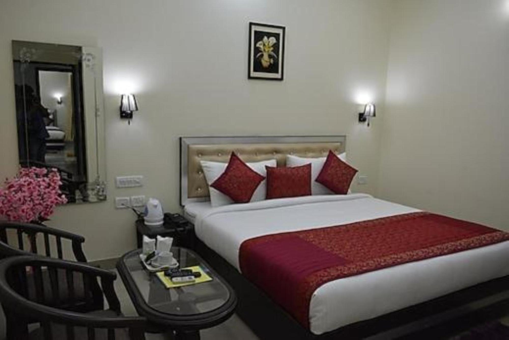 Jet Fox By Aero View Hotel, Delhi Airport New Delhi Exterior photo