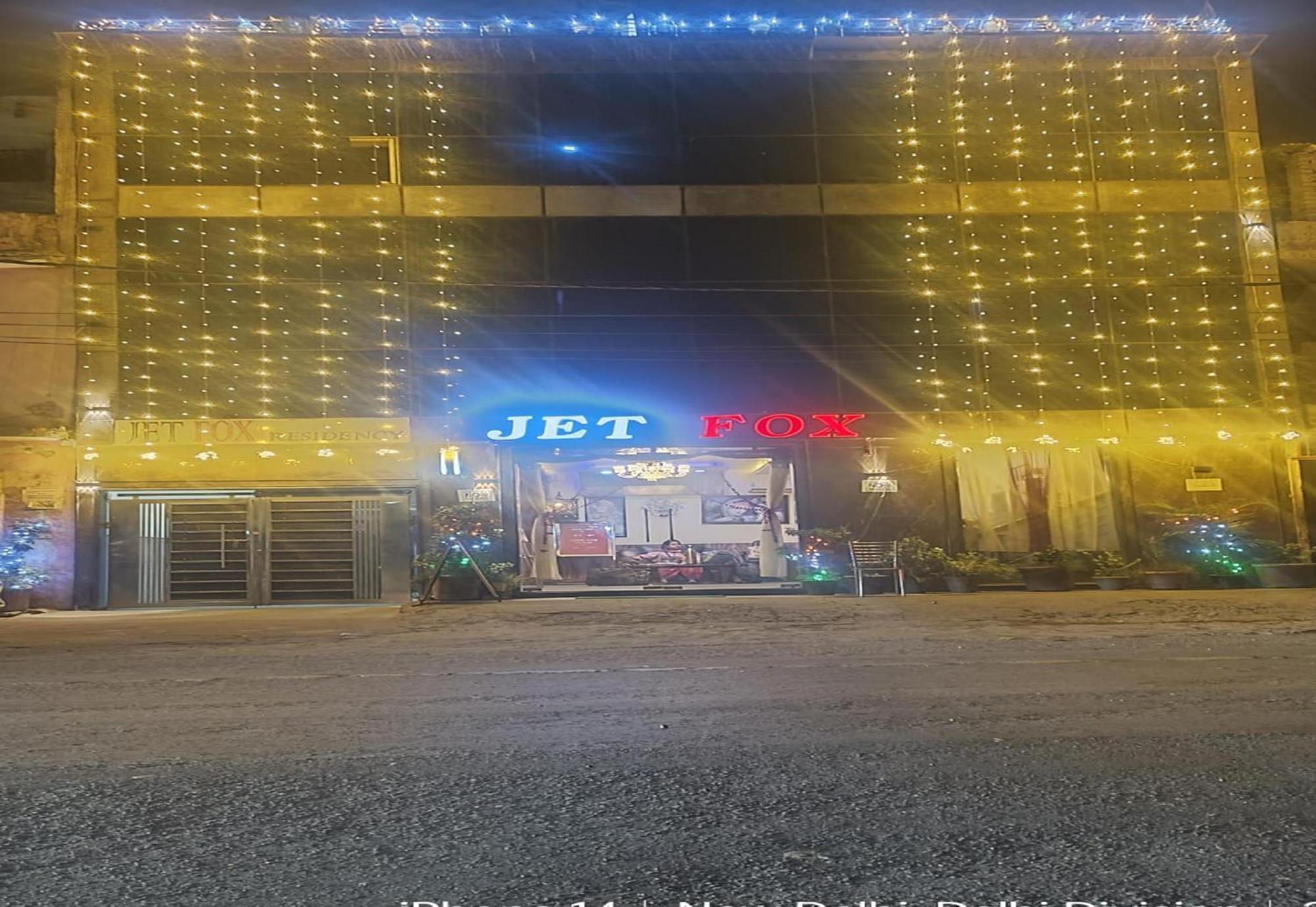 Jet Fox By Aero View Hotel, Delhi Airport New Delhi Exterior photo